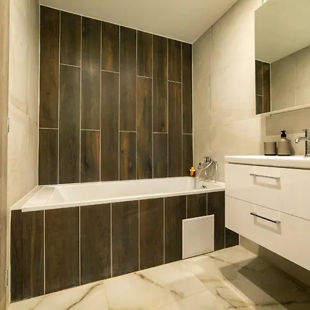 2 Izbovy Moderne Zariadeny Apartment