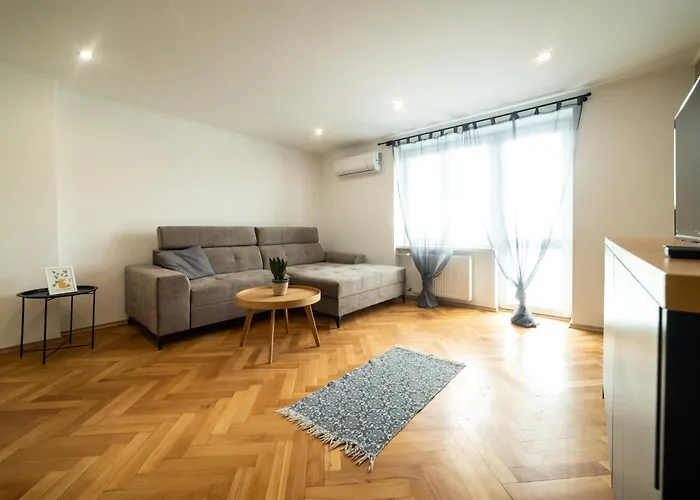 Apartmán 2 Izbovy - *