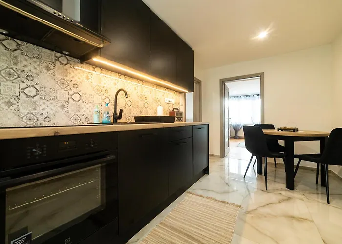 2 Izbovy - * Velky Krtis